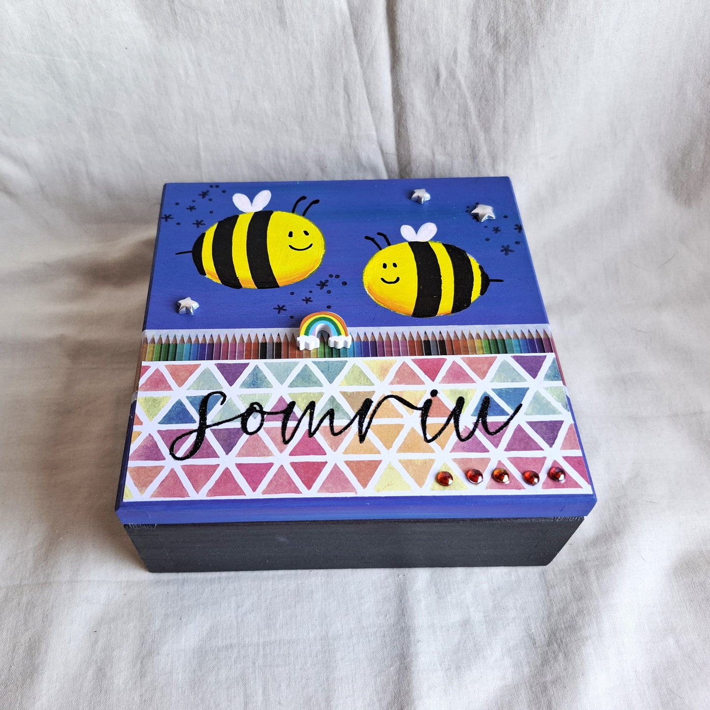 Caja Bees